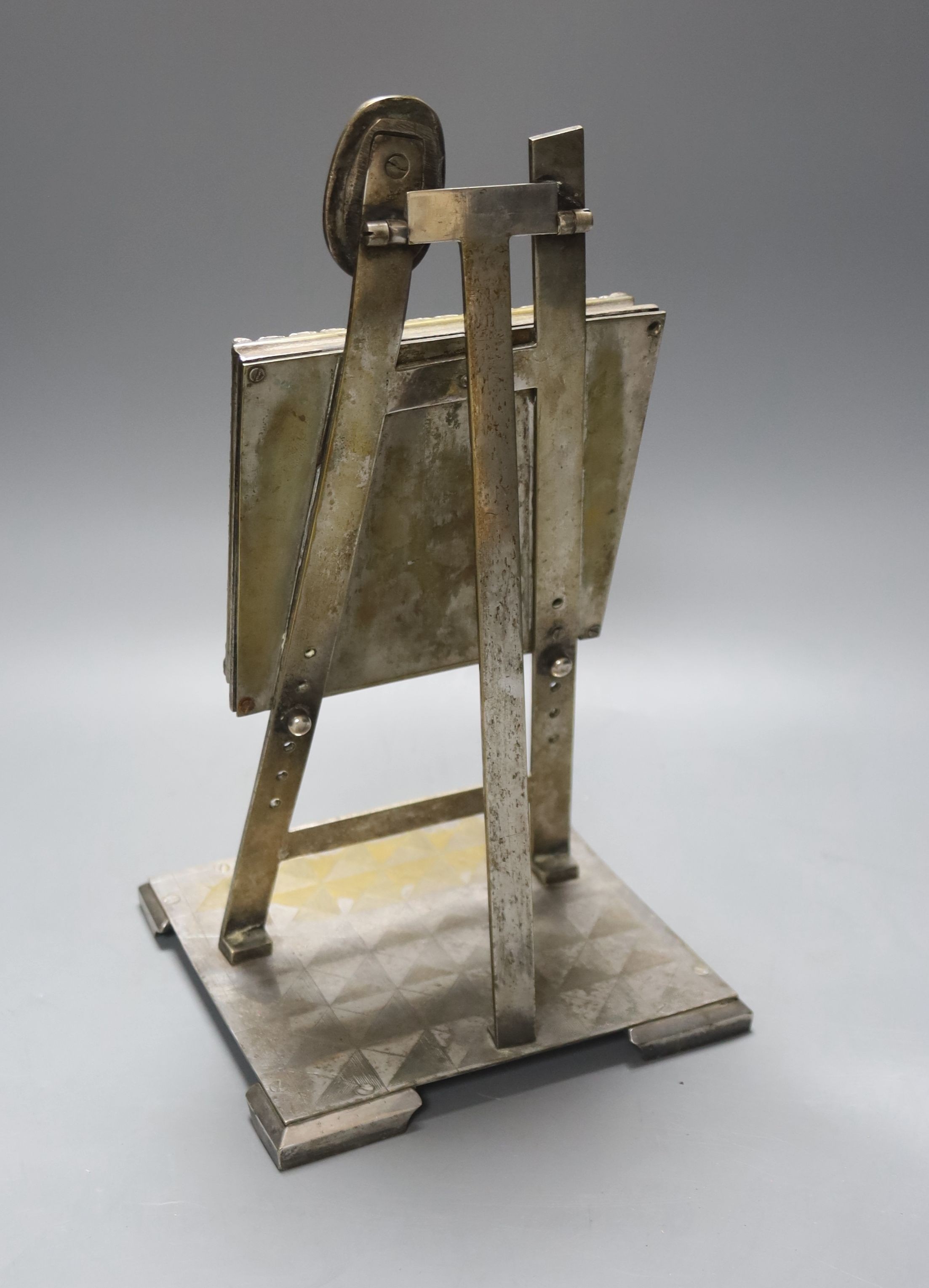 An electroplated model easel and picture 33cm